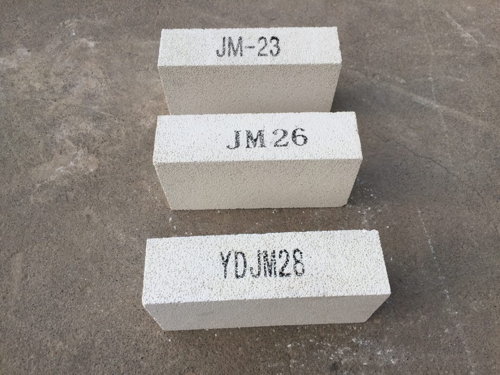 莫來石保溫磚理化指標(biāo)和價(jià)格_莫來石聚輕磚廠家 粘土磚_莫來石磚_高鋁磚廠家_耐火磚價(jià)格尺寸-鄭州平順耐材 莫來石保溫磚理化指標(biāo)和價(jià)格_莫來石聚輕磚廠家